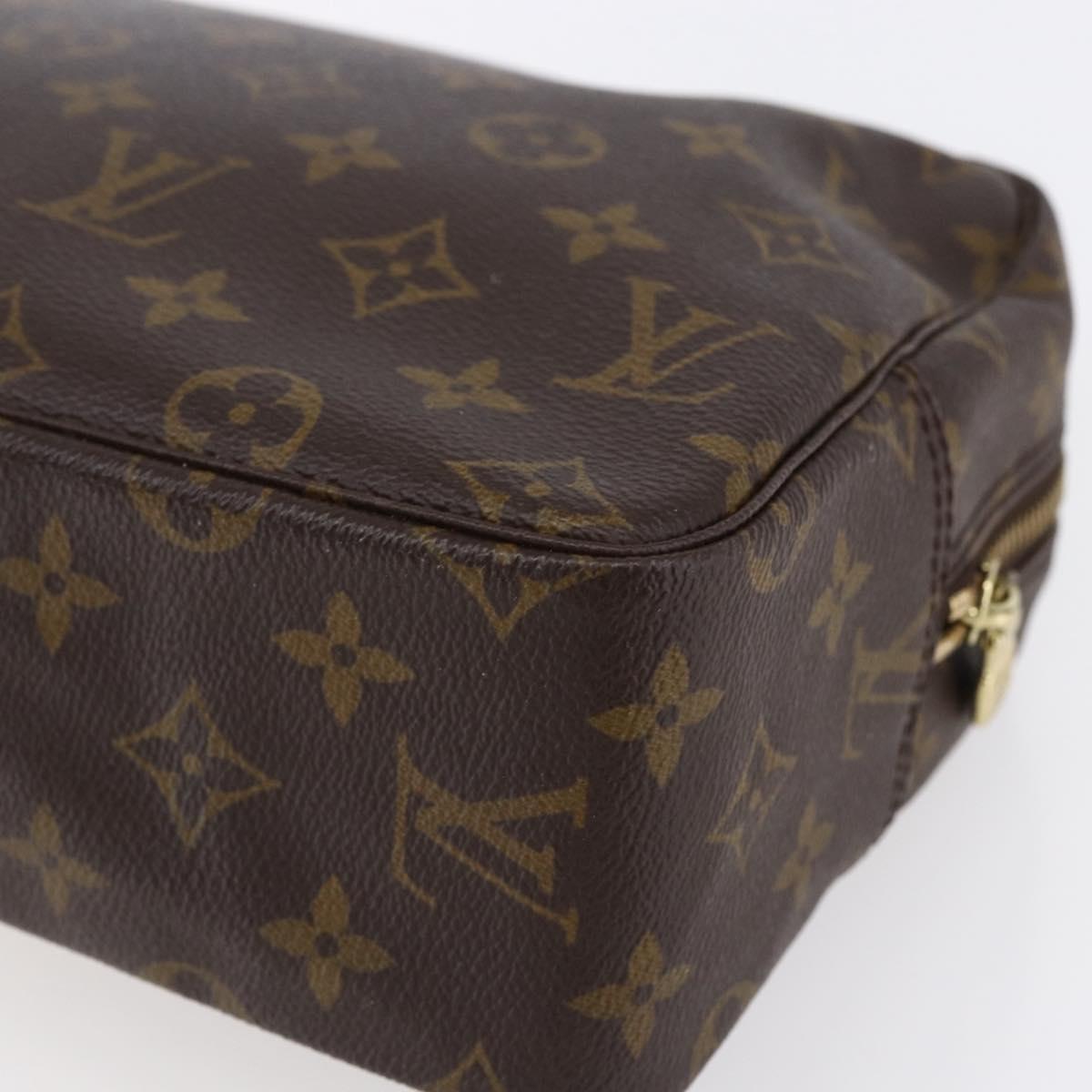 LOUIS VUITTON Monogram Trousse Toilette 28 Clutch Bag M47522 LV Auth 151841
