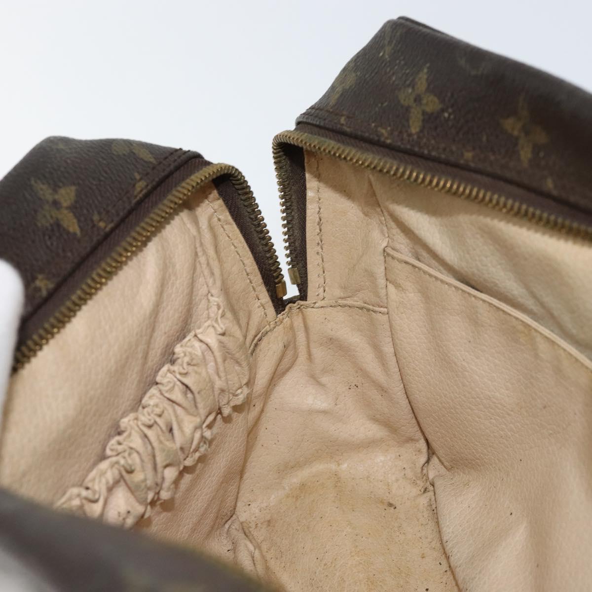 LOUIS VUITTON Monogram Trousse Toilette 28 Clutch Bag M47522 LV Auth 151944