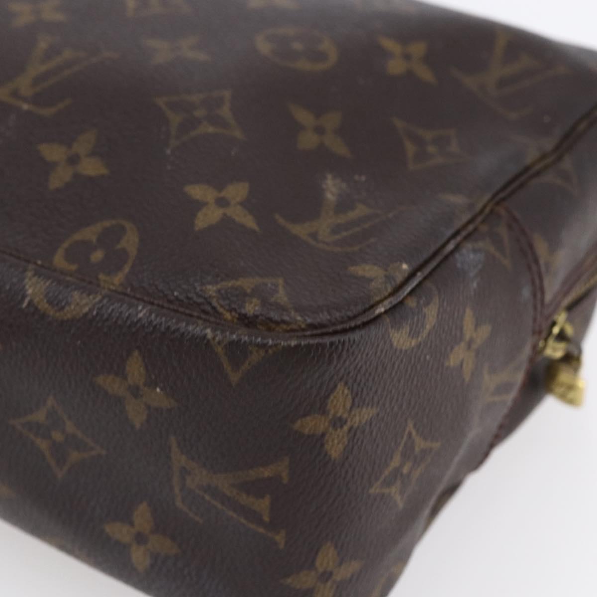 LOUIS VUITTON Monogram Trousse Toilette 28 Clutch Bag M47522 LV Auth 151986