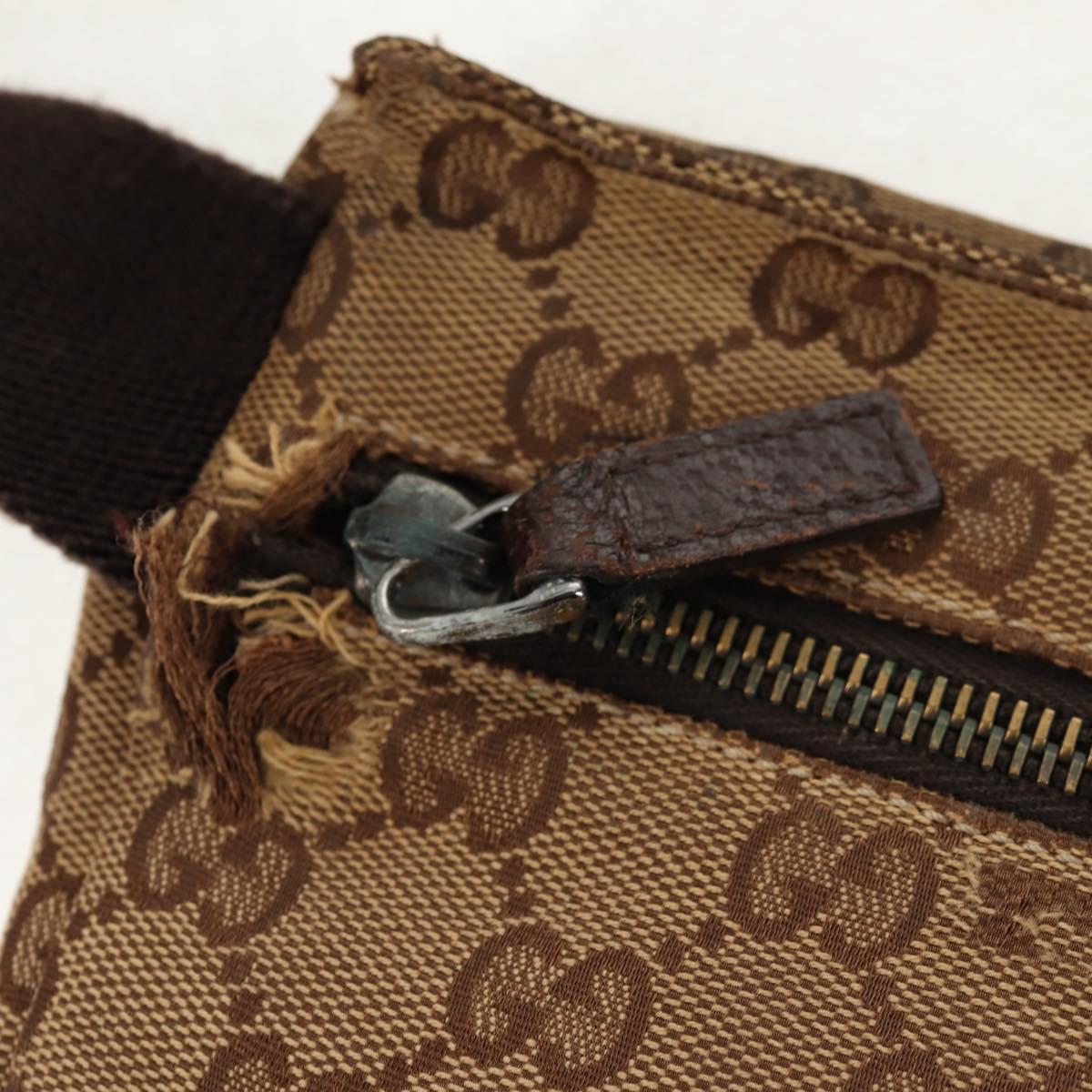 GUCCI GG Canvas Waist Bag Beige Silver 28566 Auth 152001