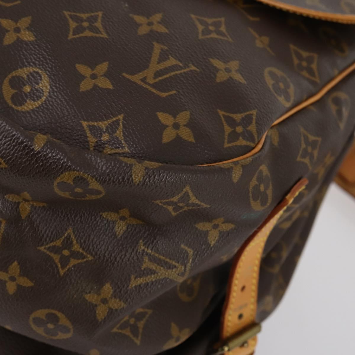 LOUIS VUITTON Monogram Saumur 35 Shoulder Bag M42254 LV Auth 152023