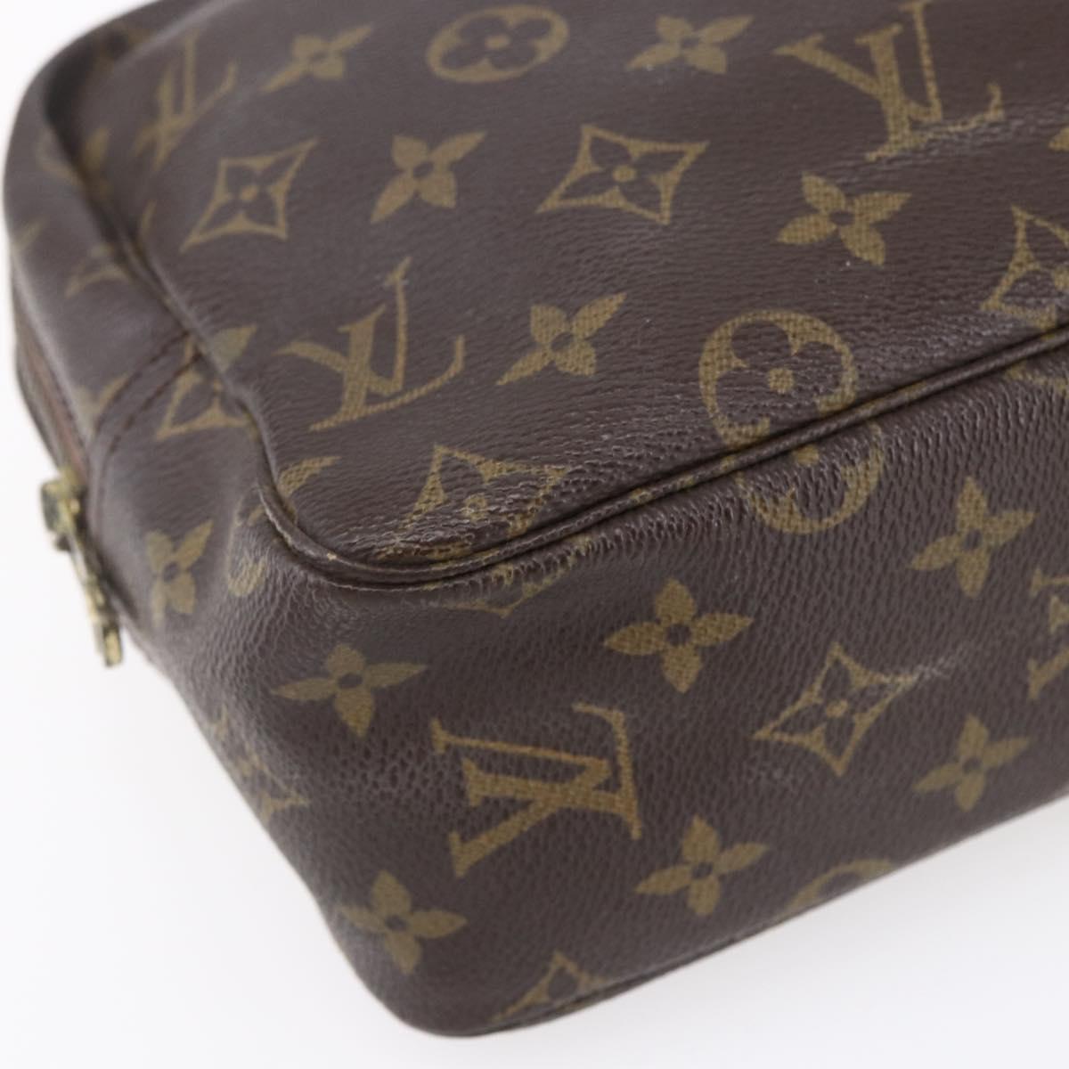 LOUIS VUITTON Monogram Trousse Toilette 28 Clutch Bag M47522 LV Auth 152088