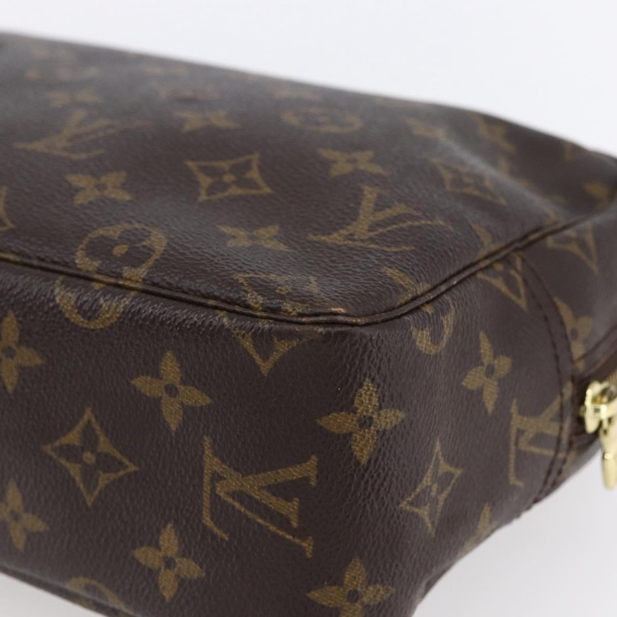 LOUIS VUITTON Monogram Trousse Toilette 28 Clutch Bag M47522 LV Auth 152122