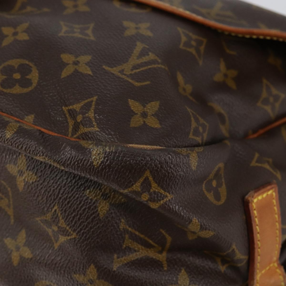 LOUIS VUITTON Monogram Saumur 35 Shoulder Bag M42254 LV Auth 152126
