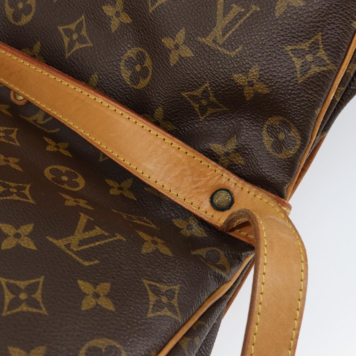 LOUIS VUITTON Monogram Saumur 35 Shoulder Bag M42254 LV Auth 152126