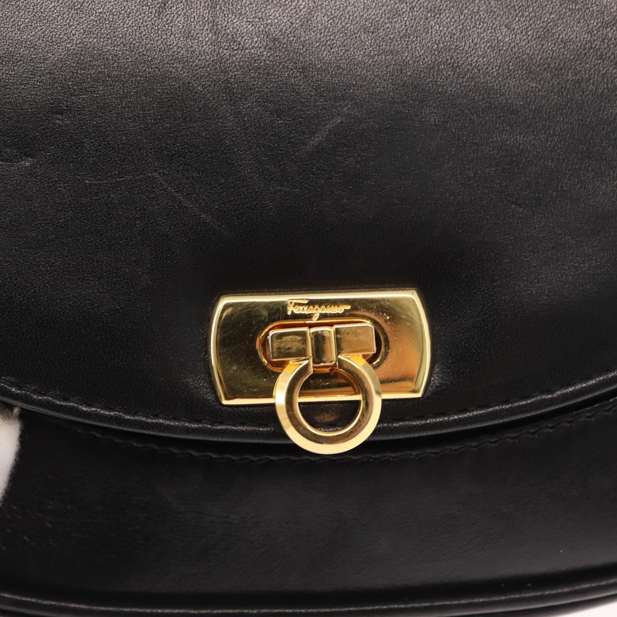 Salvatore Ferragamo Chain Gancini Shoulder Bag Leather Black Gold Auth 152138