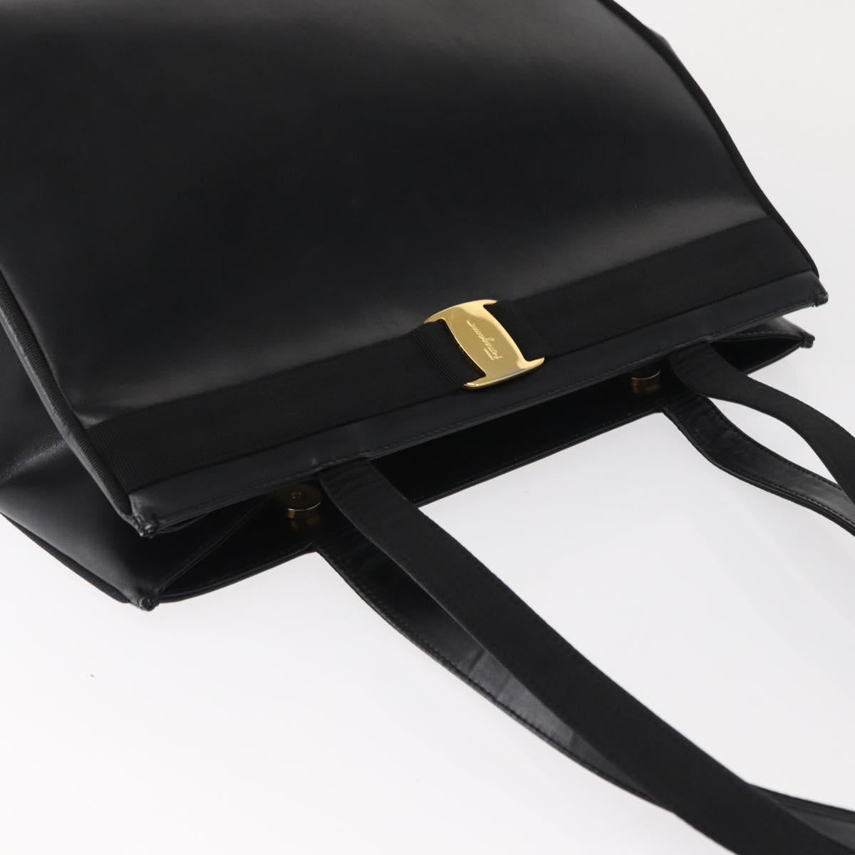 Salvatore Ferragamo Shoulder Bag Leather Gold Black Auth 152176