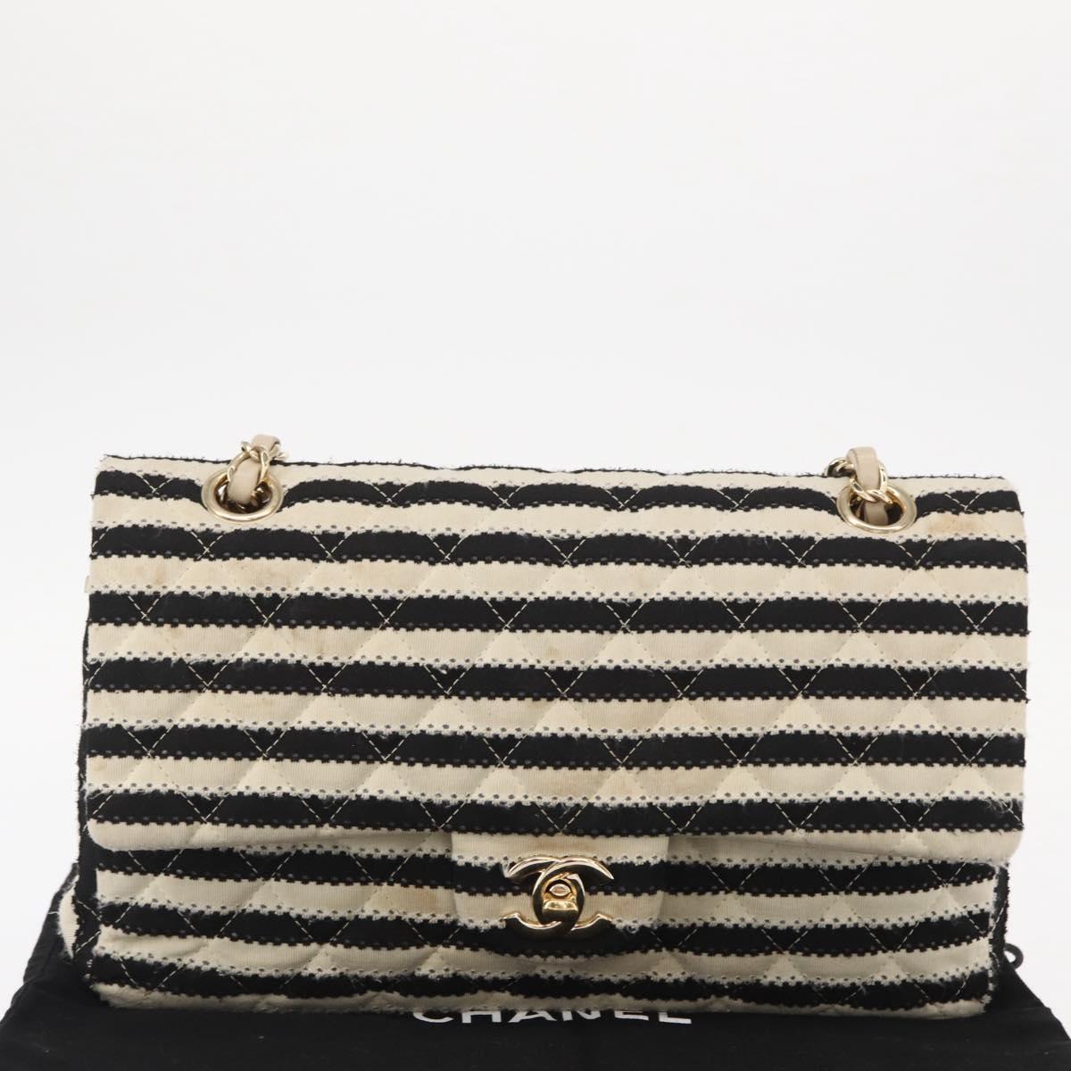 CHANEL Matelasse Chain Double Flap Chain Bag Knitted White CC Auth 152291SAV