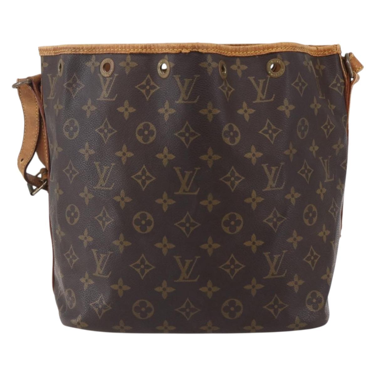 LOUIS VUITTON Monogram Petit Noe Shoulder Bag M42226 LV Auth 152317