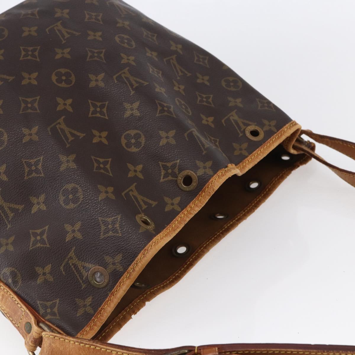 LOUIS VUITTON Monogram Petit Noe Shoulder Bag M42226 LV Auth 152317
