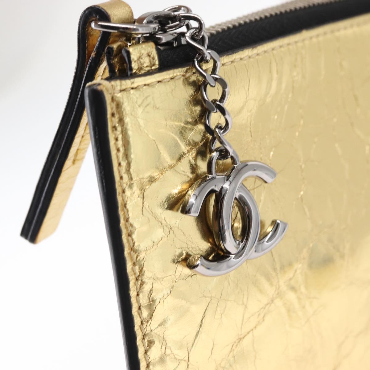 CHANEL Clutch Bag Leather Gold CC Auth 152375SM