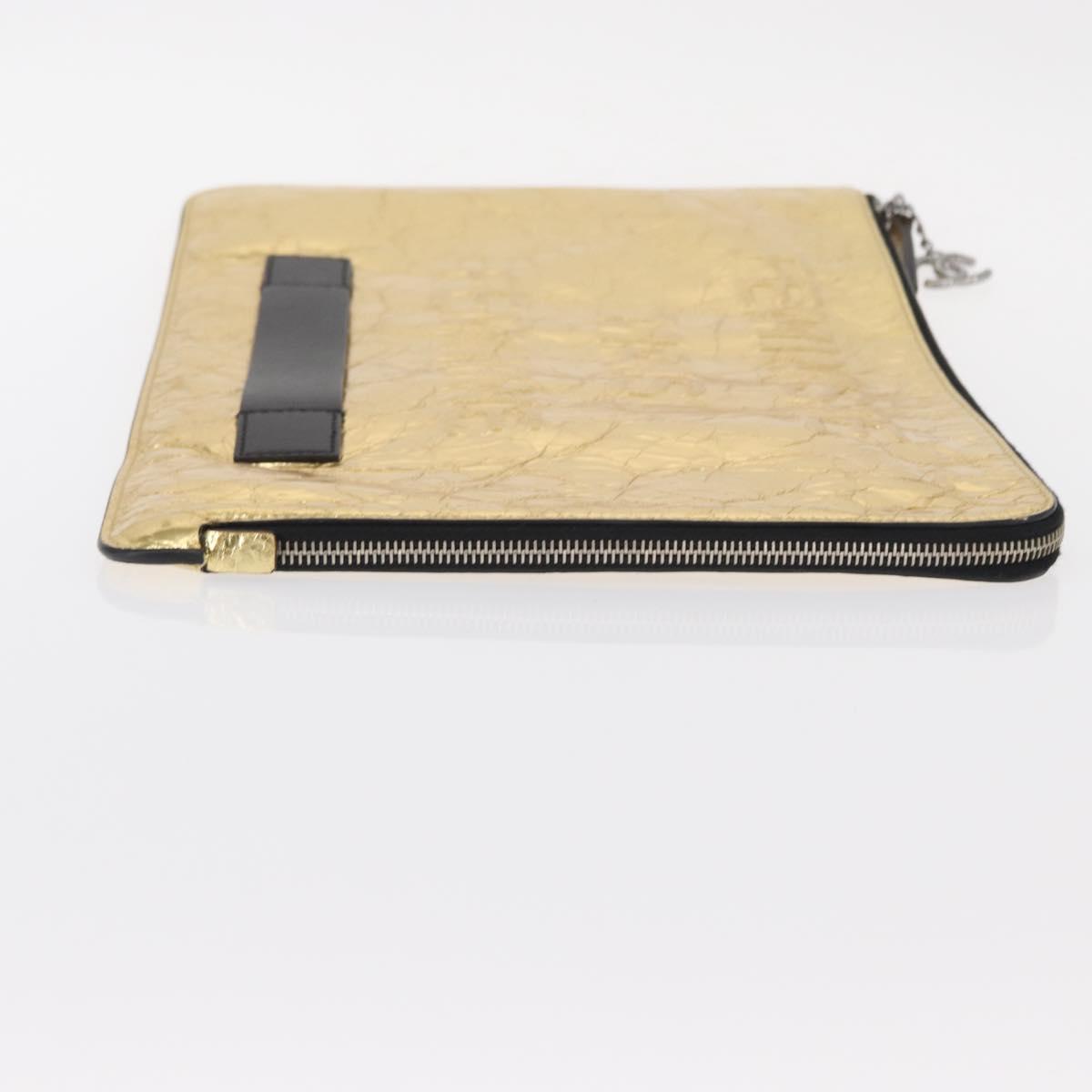 CHANEL Clutch Bag Leather Gold CC Auth 152375SM