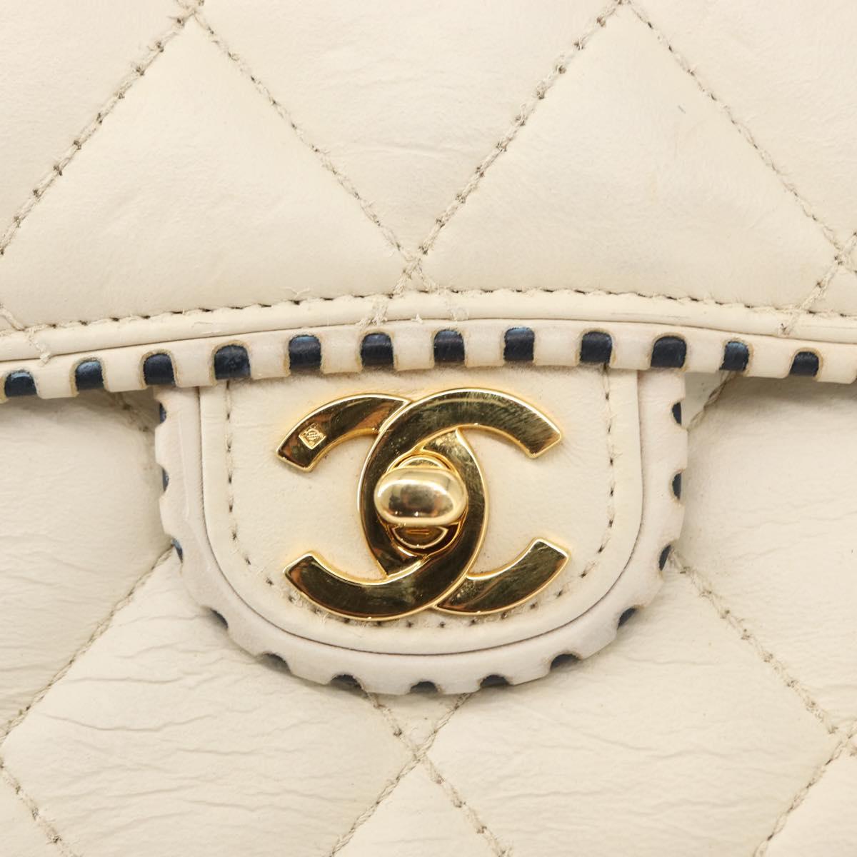 CHANEL Matelasse Chain Shoulder Bag Leather Beige Gold CC Auth 152439