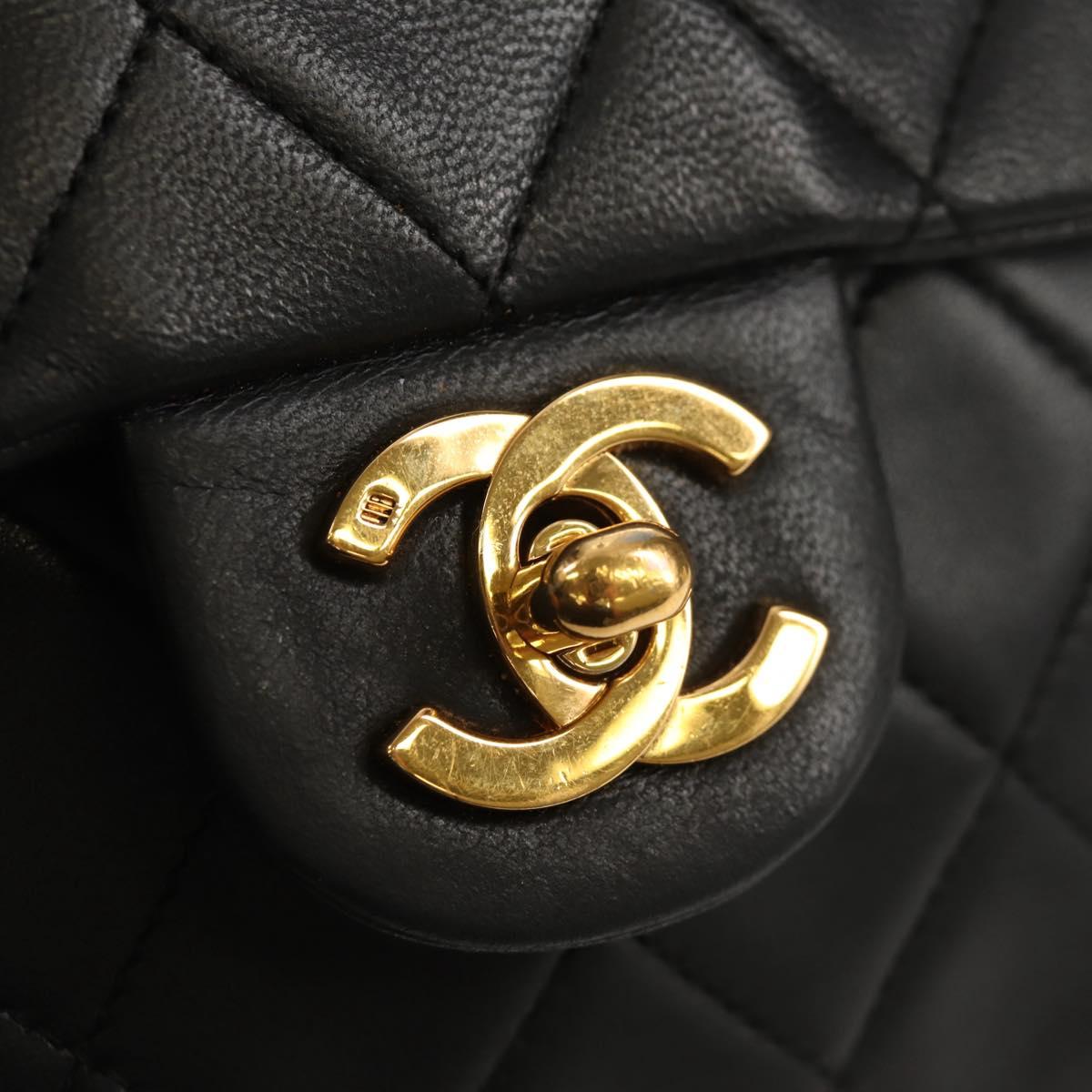 CHANEL Matelasse Chain Shoulder Bag Lamb Skin Black Gold CC Auth 152446AV