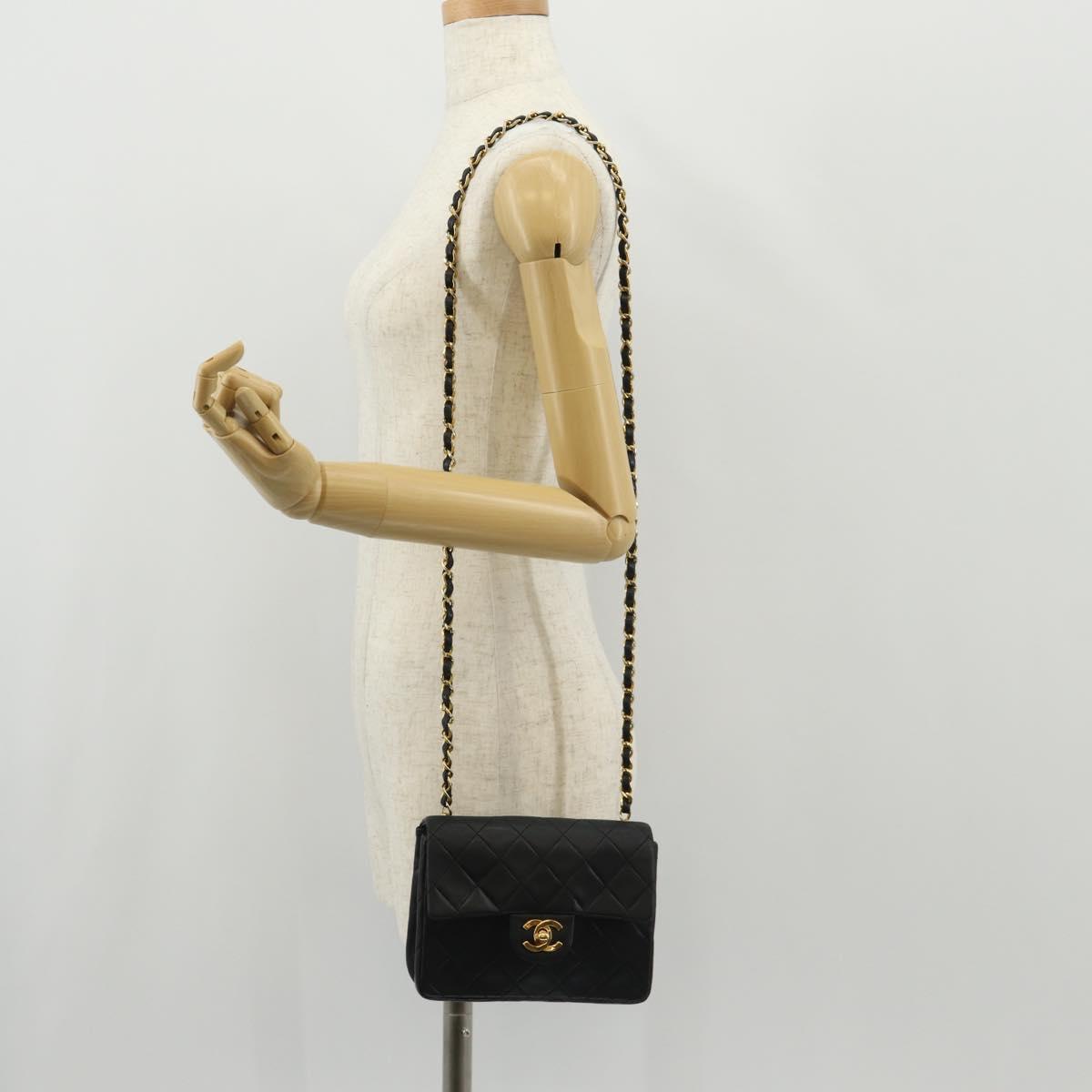 CHANEL Matelasse Chain Shoulder Bag Lamb Skin Black Gold CC Auth 152446AV