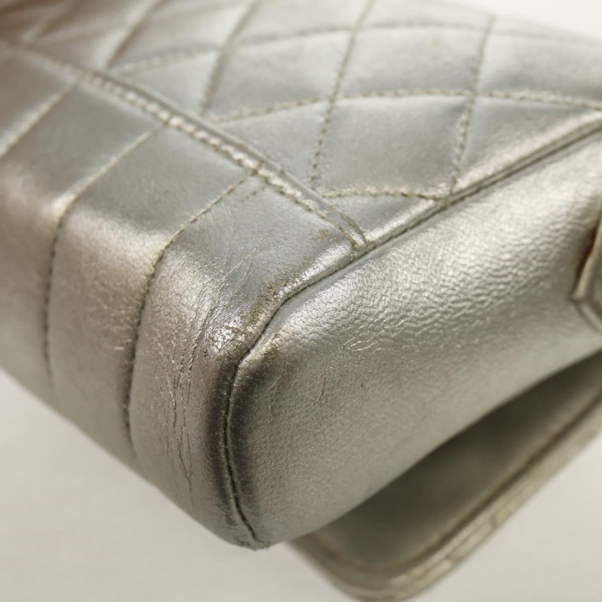 CHANEL Matelasse Shoulder Bag Leather Silver Gold CC Auth 152450SAV