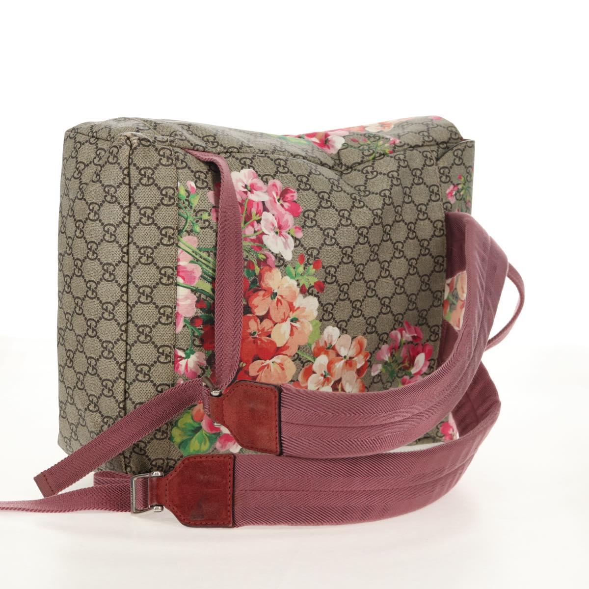 GUCCI GG Blooms Backpack PVC Beige Silver 405019 Auth 152607V