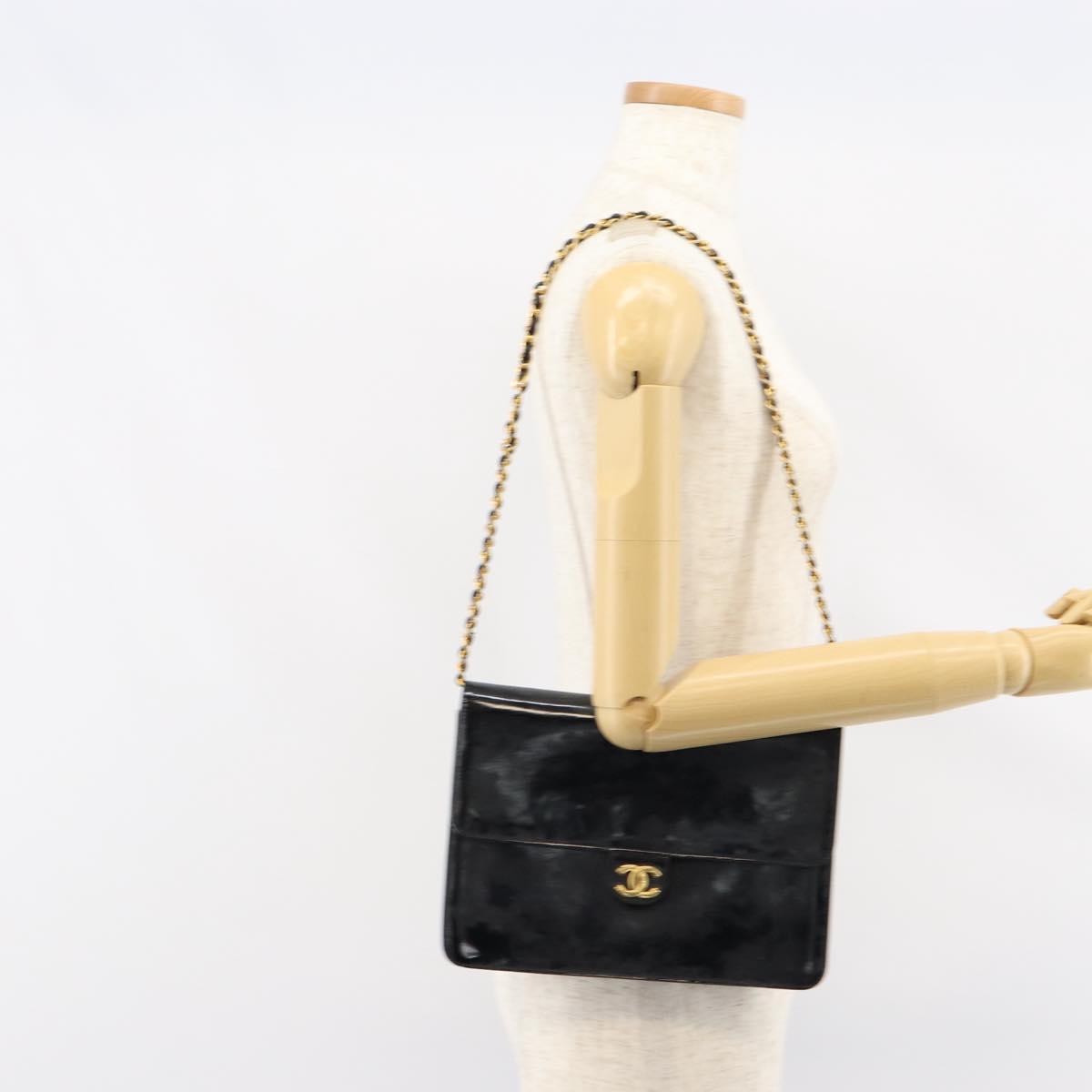 CHANEL Chain Shoulder Bag Patent leather Black Gold CC Auth 152693