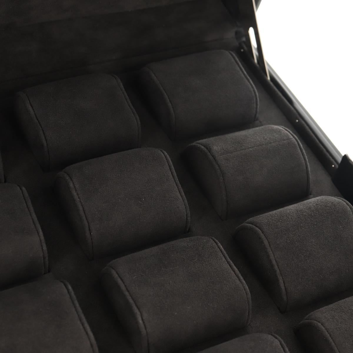 LOUIS VUITTON LV Portrait Colm Dylan Coffret 16 Jewelry Box M10248 Auth 152705SM