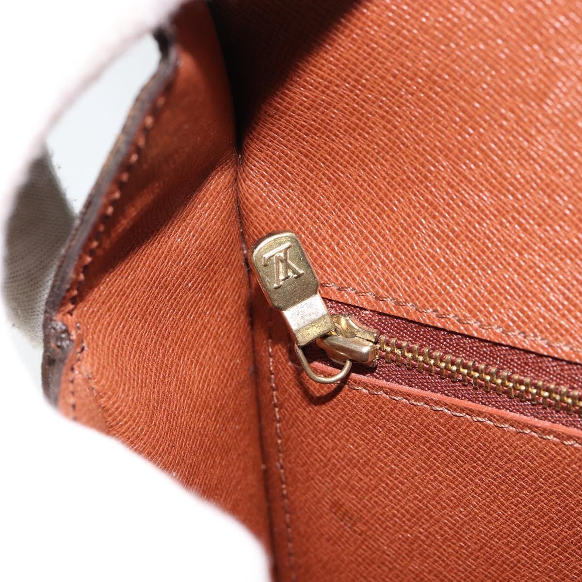 LOUIS VUITTON Monogram Saint Cloud GM Shoulder Bag M51242 LV Auth 152776