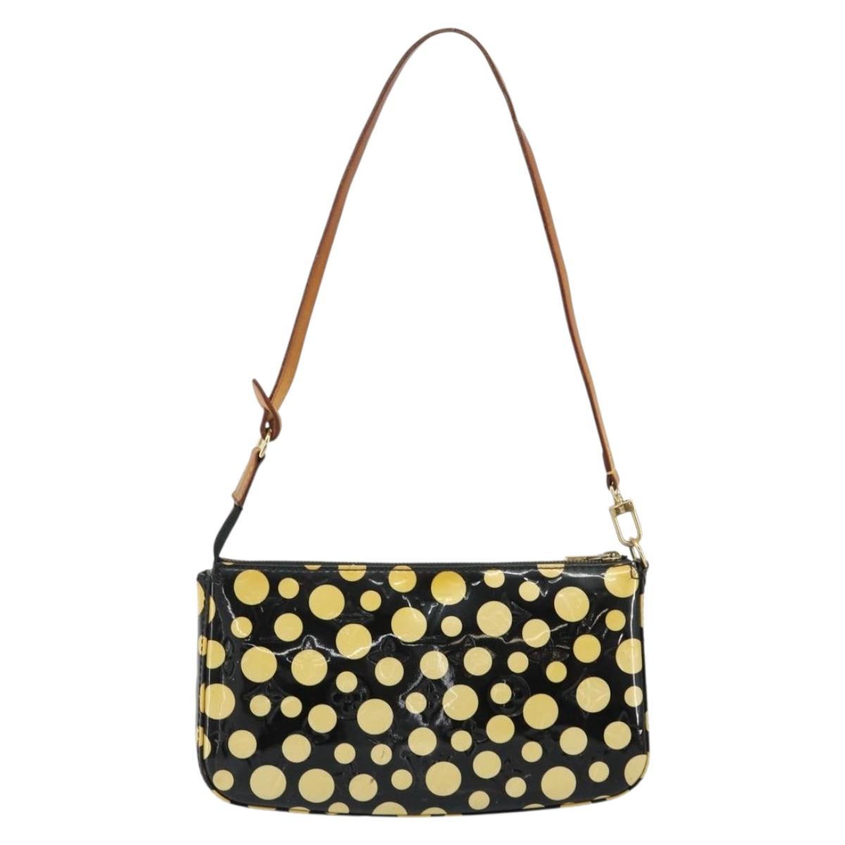 LOUIS VUITTON Vernis Yayoi Kusama Pochette Accessoires Black M91427 Auth 152796