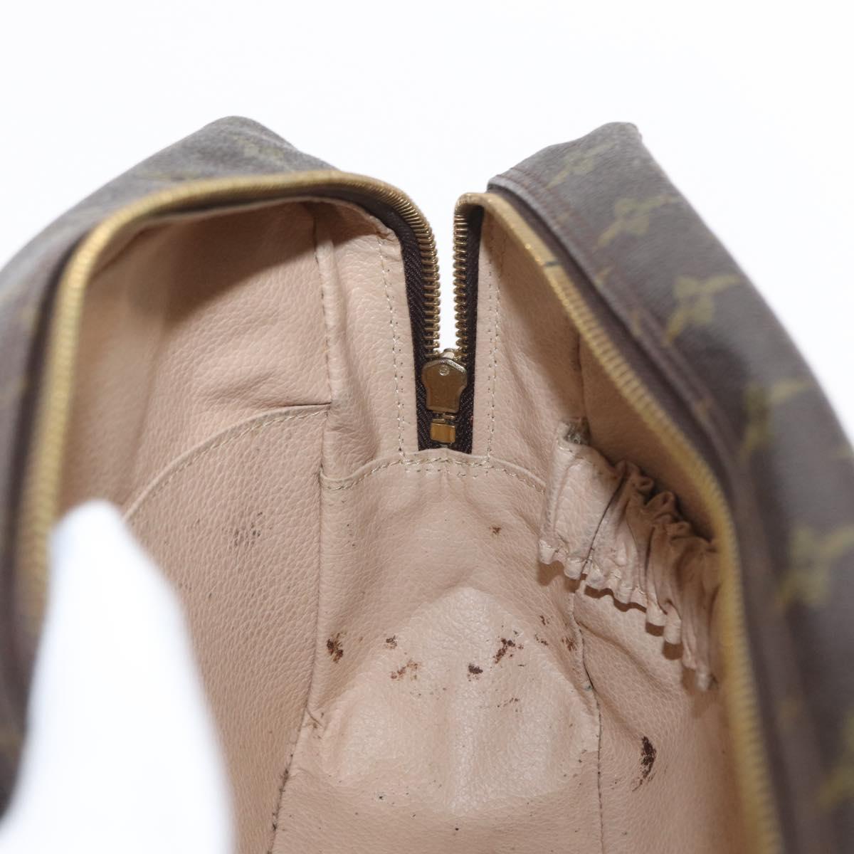 LOUIS VUITTON Monogram Trousse Toilette 28 Clutch Bag M47522 LV Auth 152858