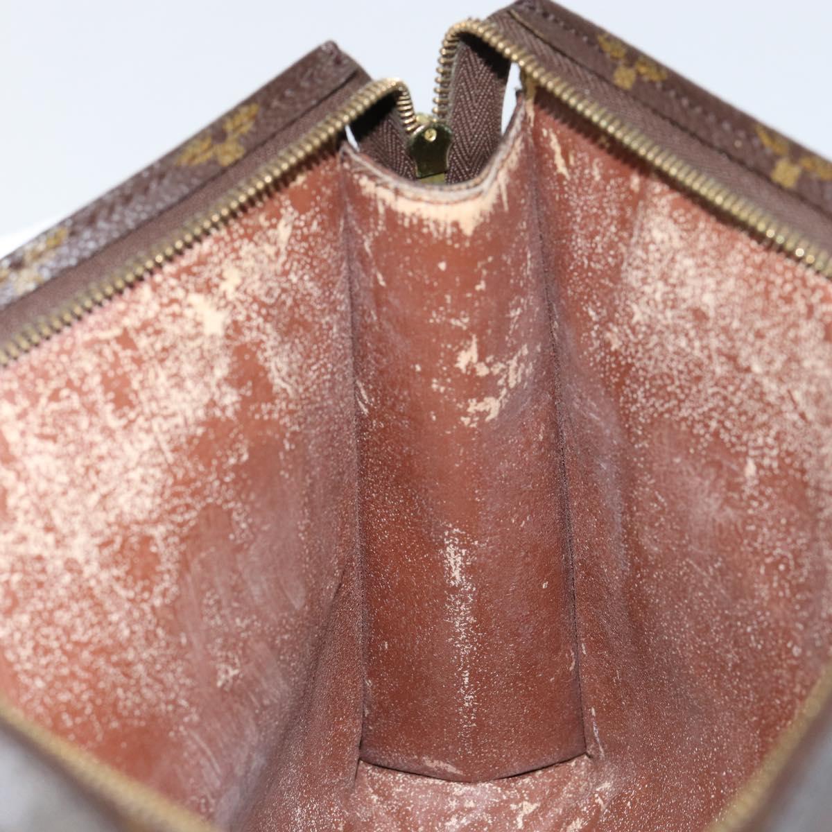 LOUIS VUITTON Monogram Poche Toilette 26 Pouch M47542 LV Auth 152912