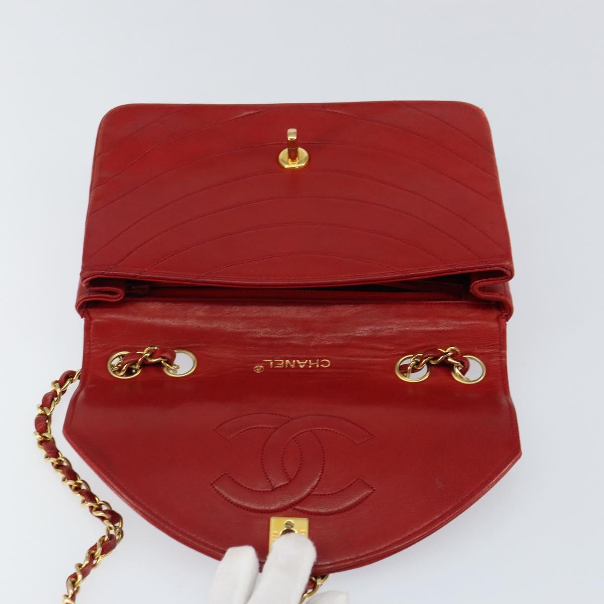 CHANEL Wave Line Chain Shoulder Bag Lamb Skin Red Gold CC Auth 152957