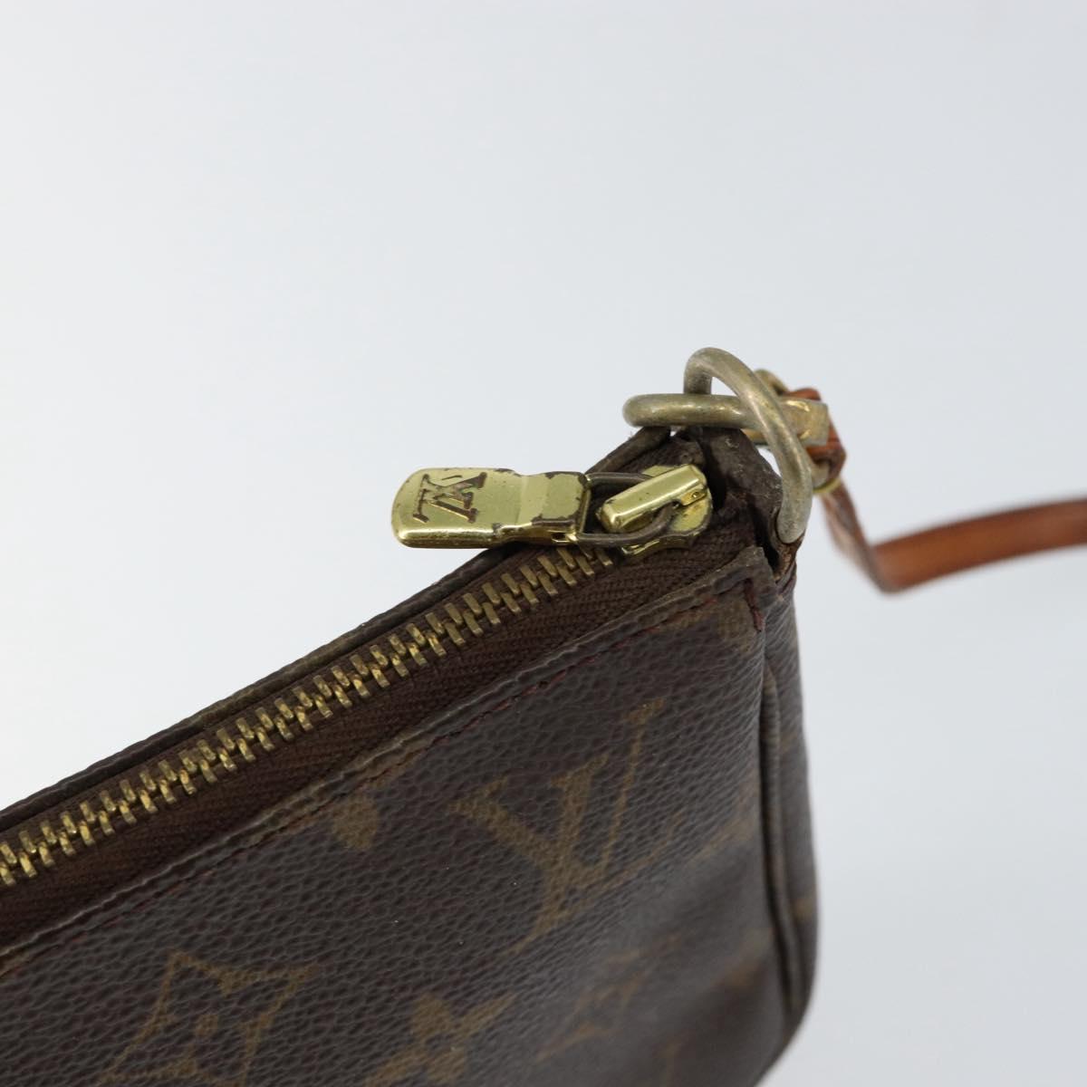 LOUIS VUITTON Monogram Pochette Accessoires Pouch M51980 LV Auth 153103
