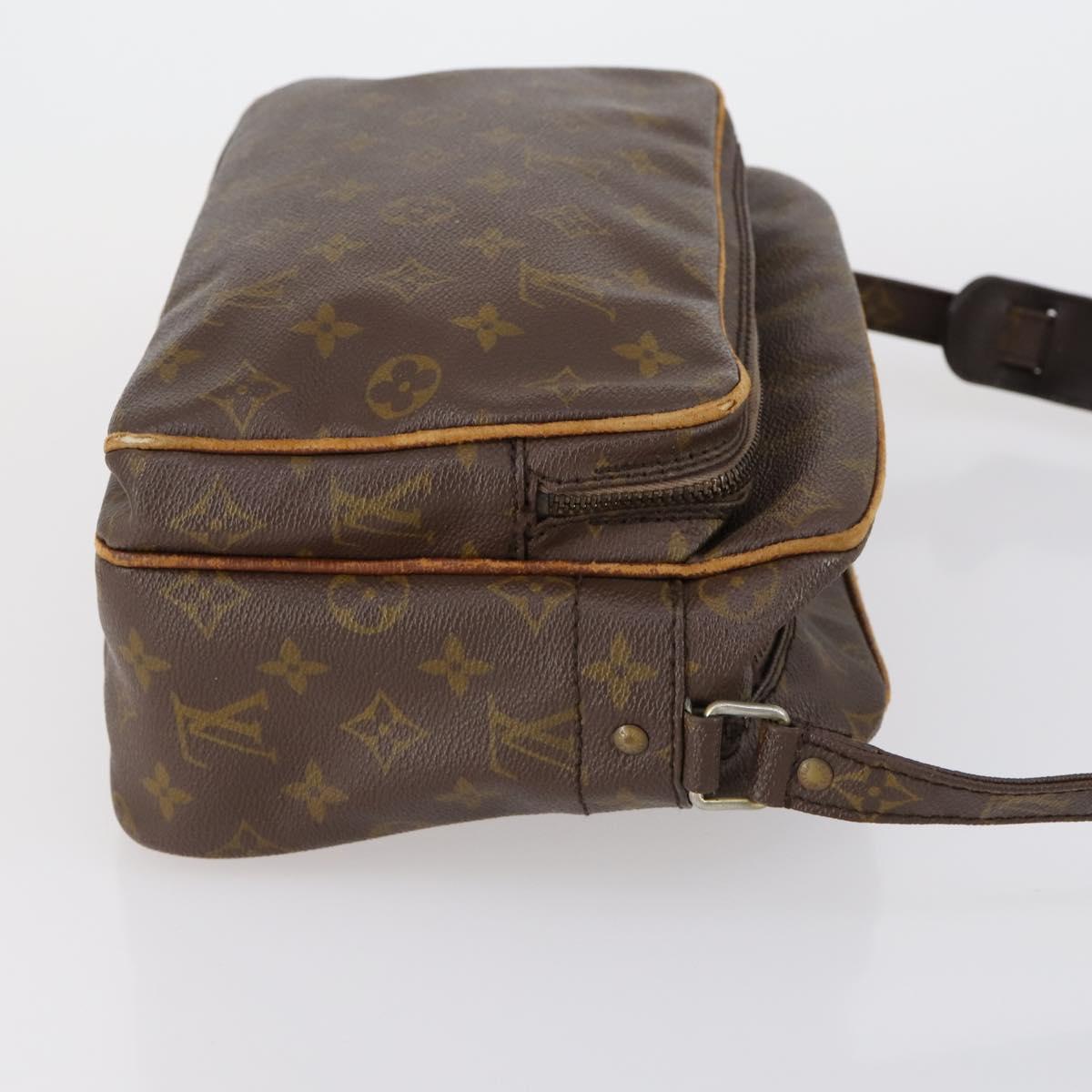LOUIS VUITTON Monogram Migra Tour Shoulder Bag No.201 LV Auth 153140