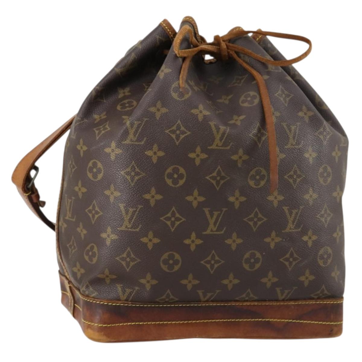 LOUIS VUITTON Monogram Noe Shoulder Bag M42224 LV Auth 153186