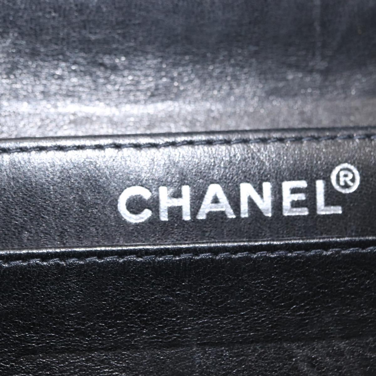 CHANEL Choco Bar Chain Shoulder Bag patent Black Silver CC Auth 153210