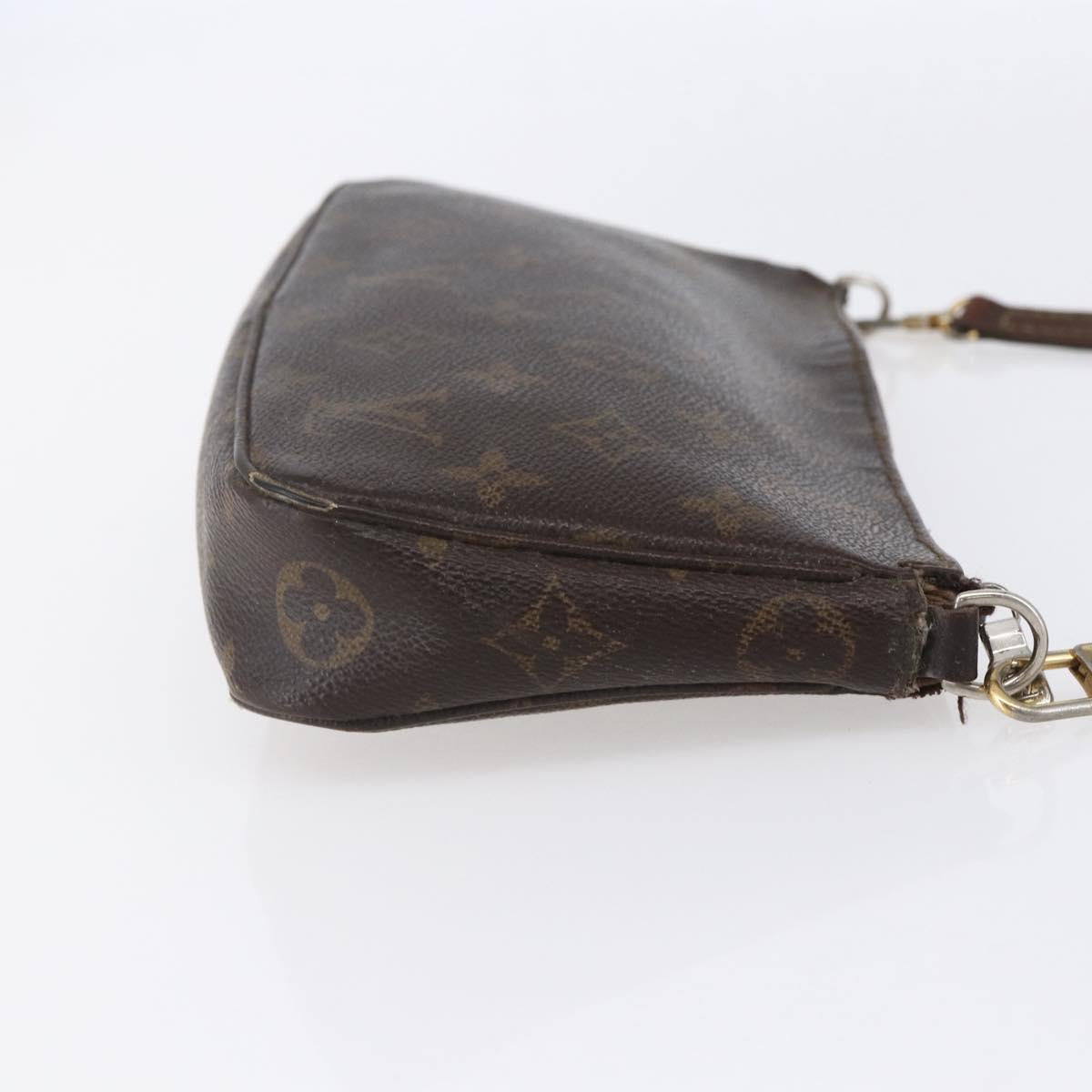 LOUIS VUITTON Monogram Pochette Accessoires Pouch M51980 LV Auth 153227