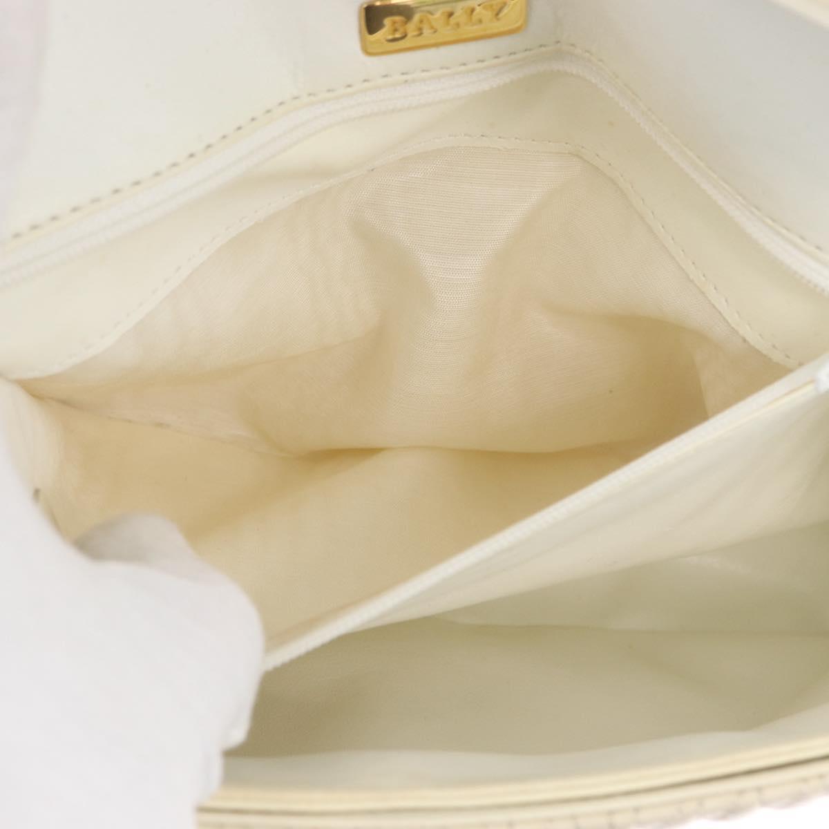 BALLY Quilted Chain Shoulder Bag Leather White Gold Auth 153254