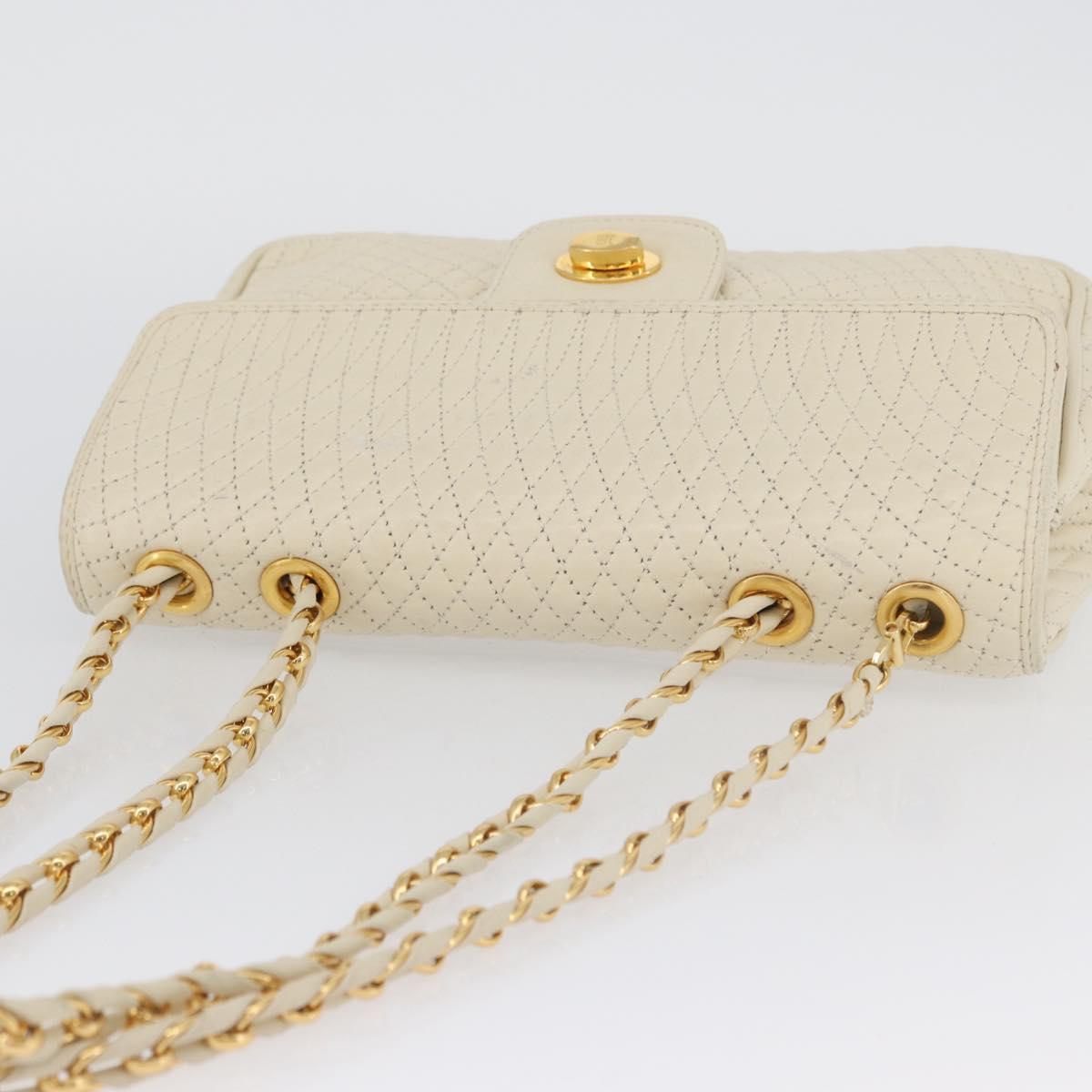BALLY Quilted Chain Shoulder Bag Leather White Gold Auth 153254
