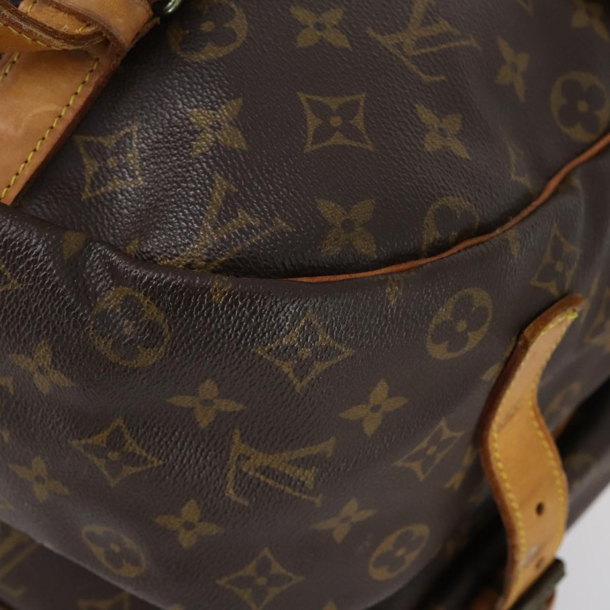 LOUIS VUITTON Monogram Saumur 43 Shoulder Bag M42252 LV Auth 153305