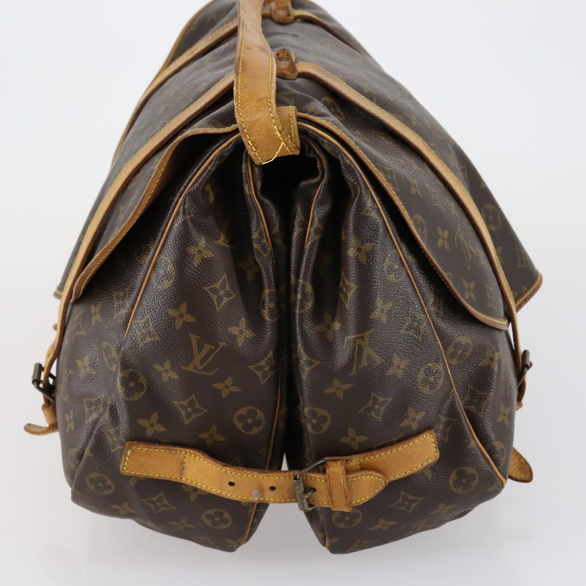 LOUIS VUITTON Monogram Saumur 43 Shoulder Bag M42252 LV Auth 153305