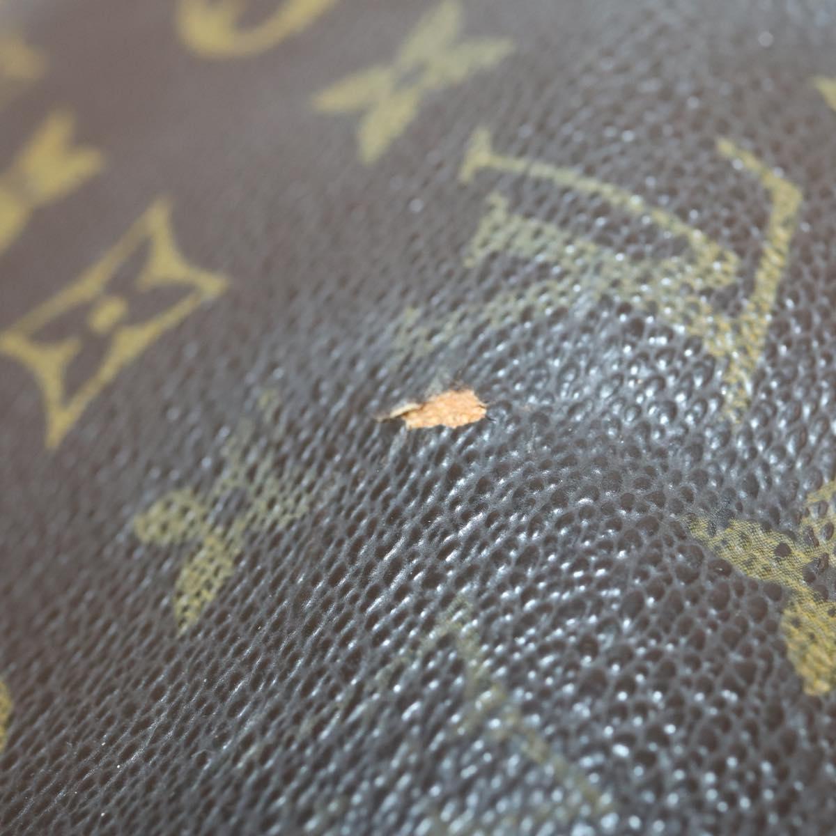 LOUIS VUITTON Monogram Saumur 43 Shoulder Bag M42252 LV Auth 153305