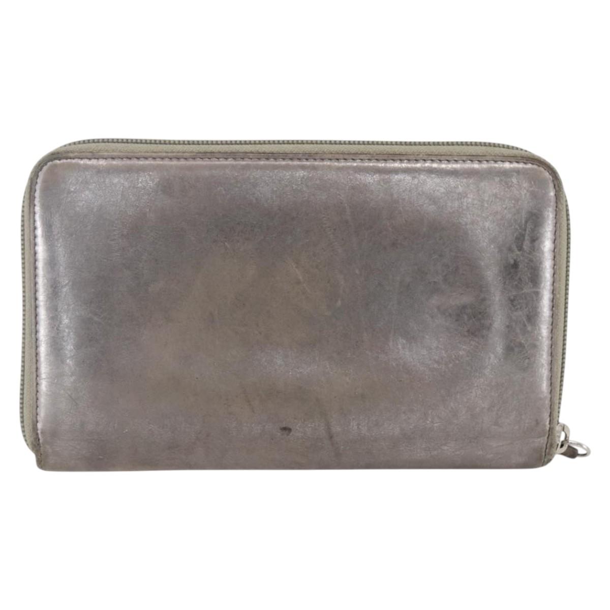 CHANEL Long Wallet Leather Silver CC Auth 153323