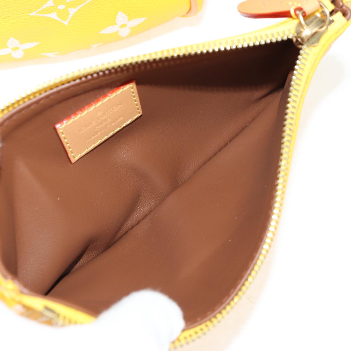 LOUIS VUITTON Speedy P9 Bandouliere 40 Bag Jaune Mat M24419 LV Auth 153334SM