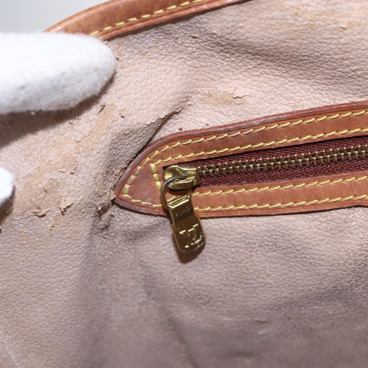 LOUIS VUITTON Monogram Bucket GM Shoulder Bag M42236 LV Auth 153401