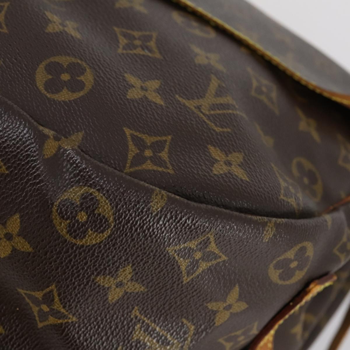 LOUIS VUITTON Monogram Saumur 30 Shoulder Bag M42256 LV Auth 153435