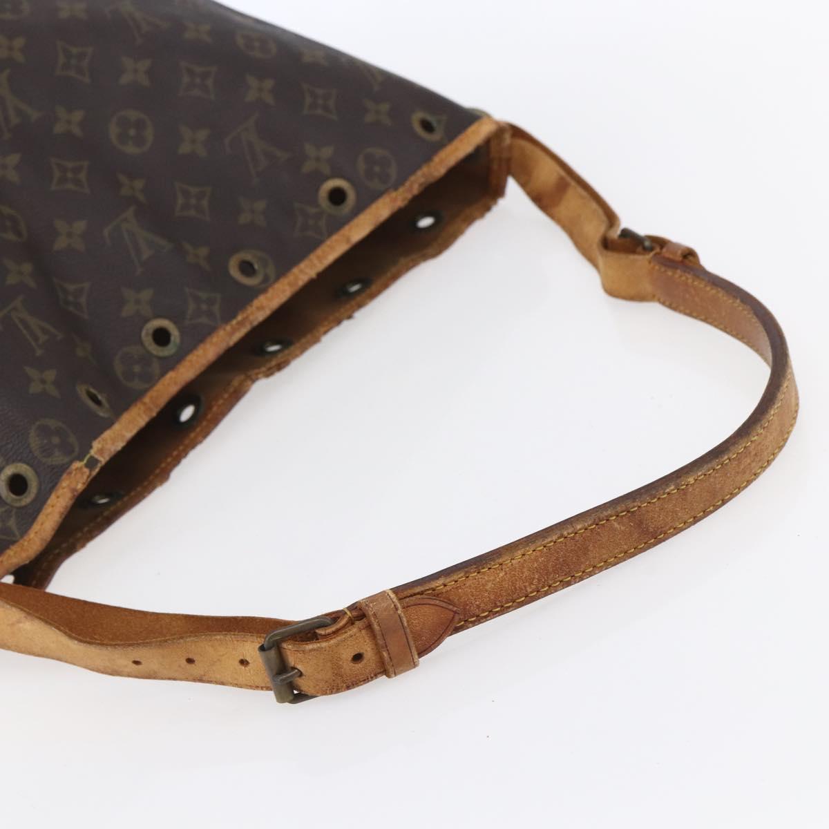 LOUIS VUITTON Monogram Petit Noe Shoulder Bag M42226 LV Auth 153531