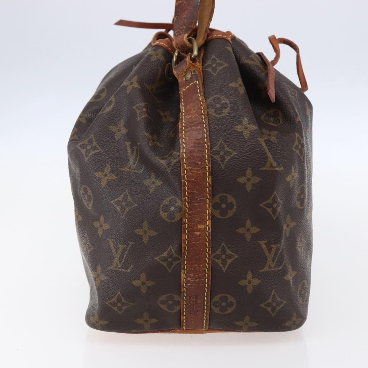 LOUIS VUITTON Monogram Petit Noe Shoulder Bag M42226 LV Auth 153532