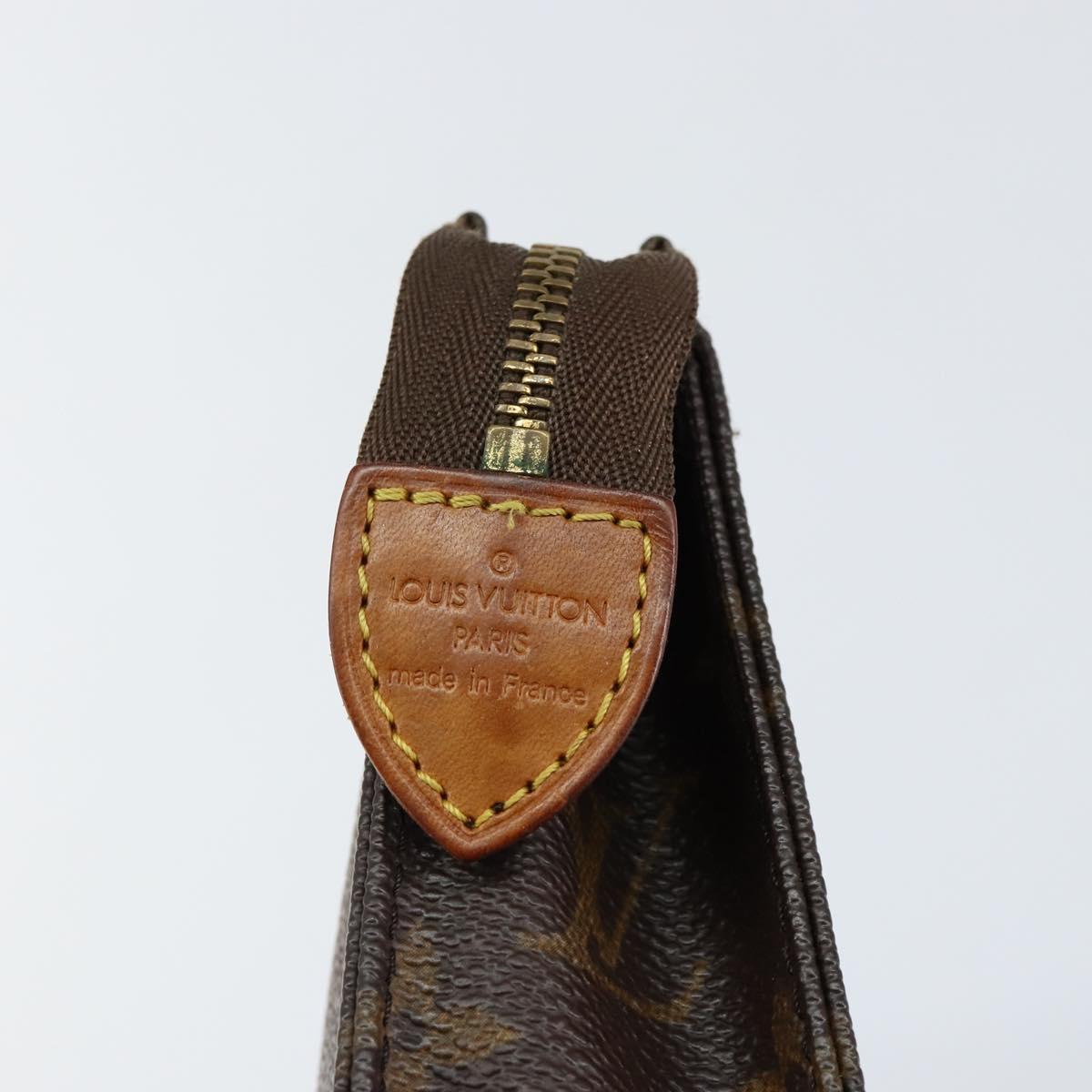 LOUIS VUITTON Monogram Poche Toilette 15 Pouch M47546 LV Auth 153566