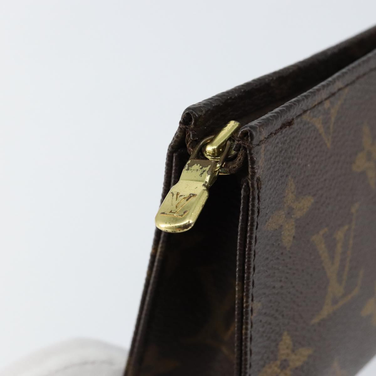 LOUIS VUITTON Monogram Poche Toilette 15 Pouch M47546 LV Auth 153566