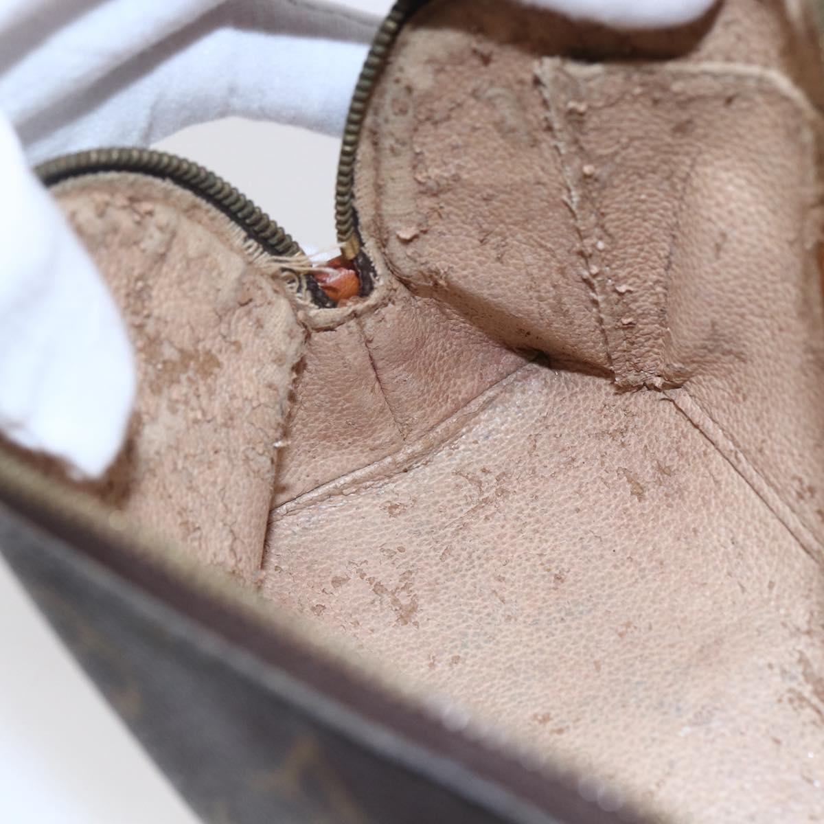 LOUIS VUITTON Monogram Pochette Cosmetic PM Cosmetic Pouch M47515 LV Auth 153567