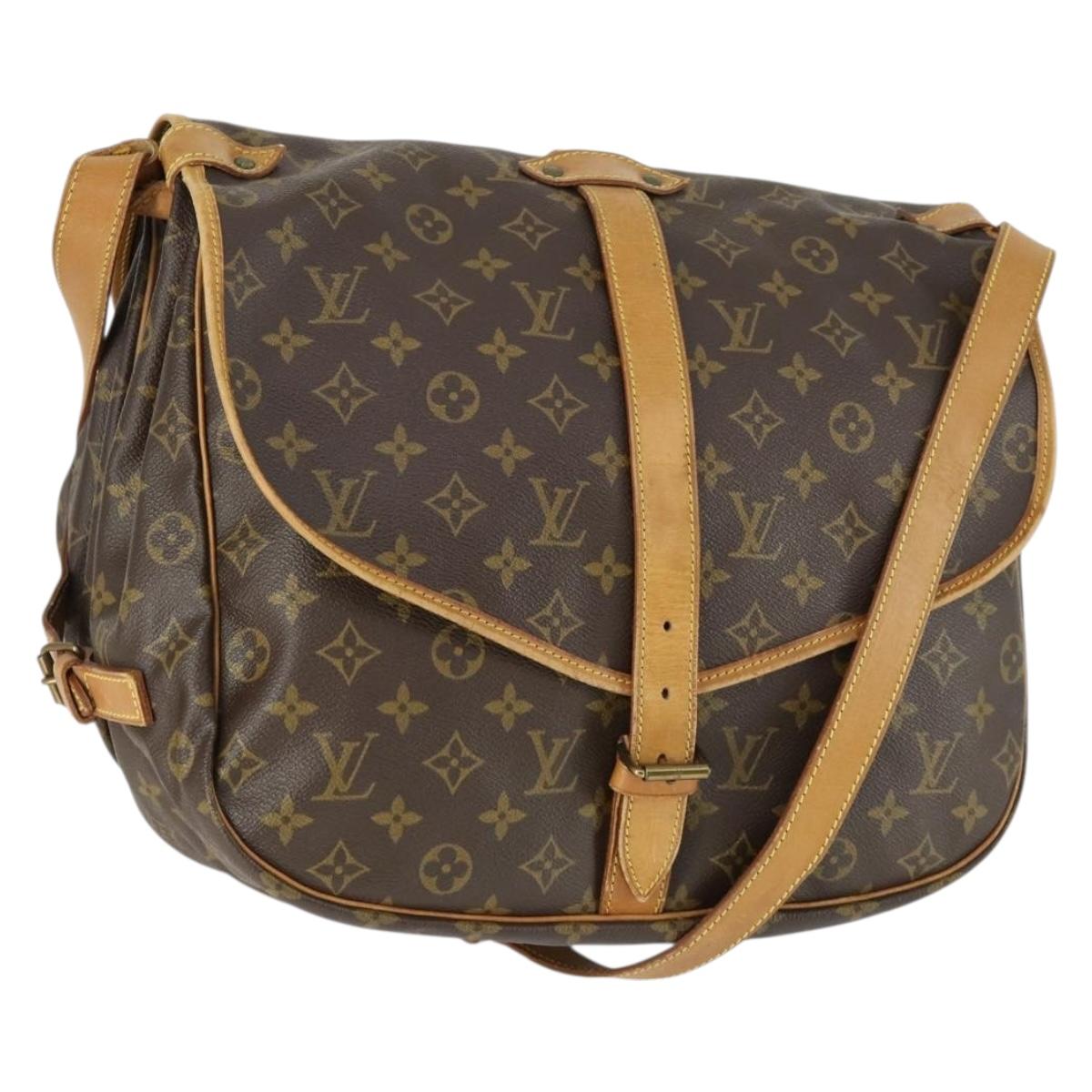 LOUIS VUITTON Monogram Saumur 35 Shoulder Bag M42254 LV Auth 153781