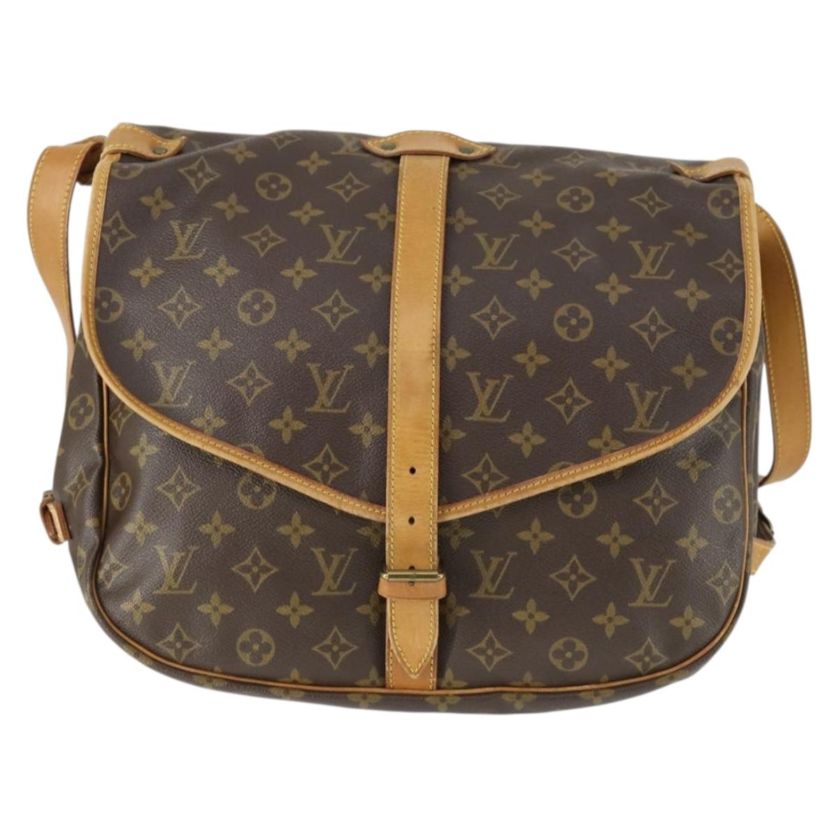 LOUIS VUITTON Monogram Saumur 35 Shoulder Bag M42254 LV Auth 153781