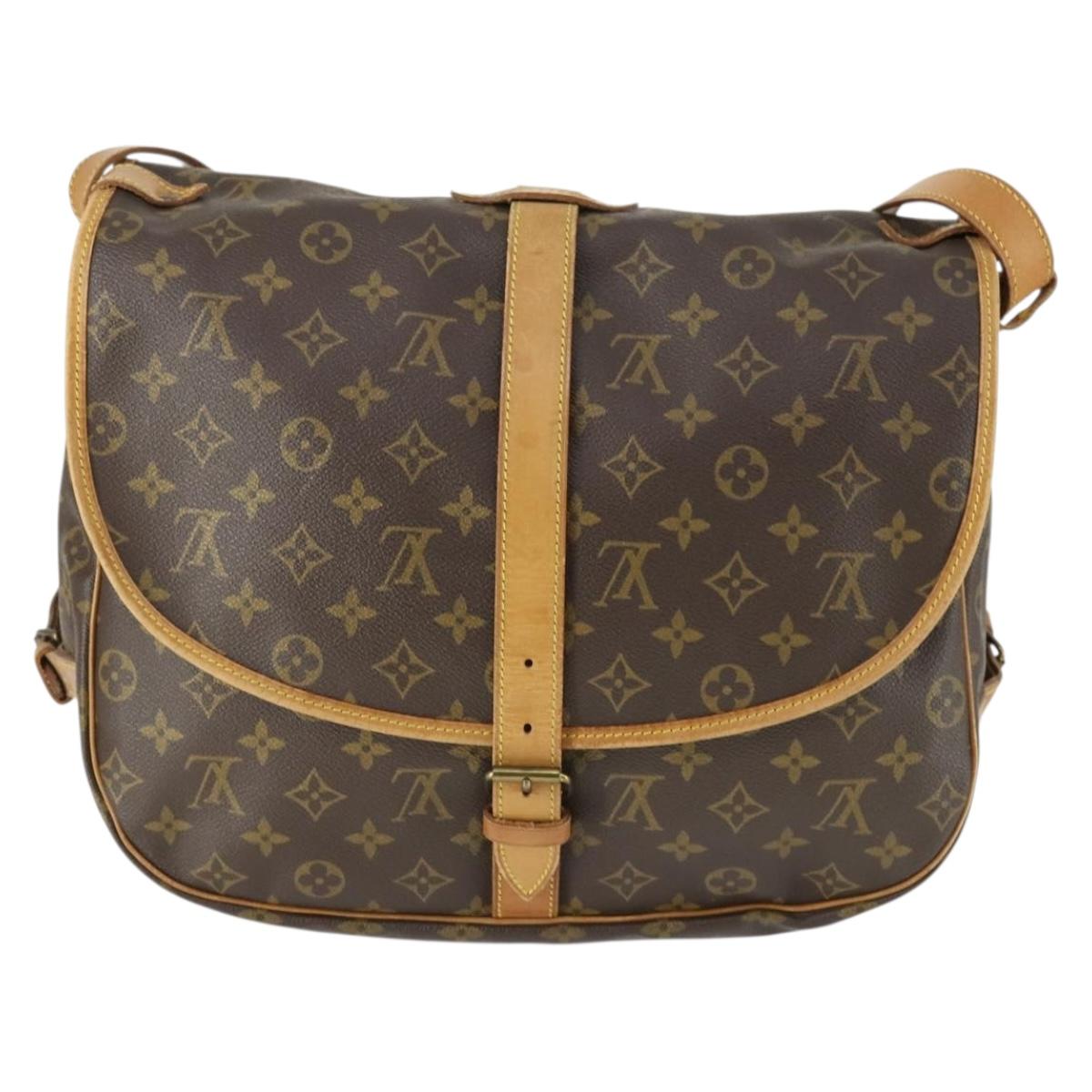 LOUIS VUITTON Monogram Saumur 35 Shoulder Bag M42254 LV Auth 153781